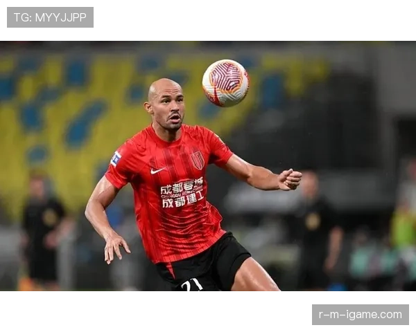 中超旧将闪耀J1联赛，前锋强势表现引热议