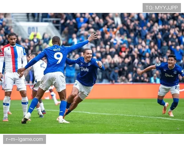 巴洛特利状态回暖，曼城岁月的起伏与辉煌再引关注